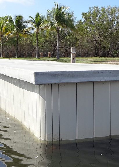 Truline seawall with concrete cap option