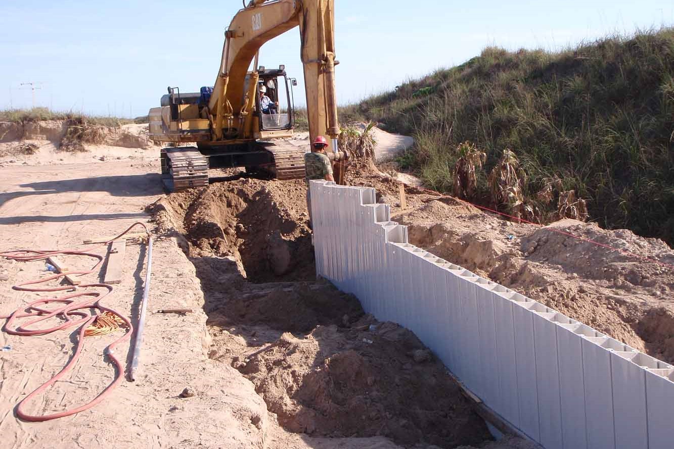 Safety Barrier On Retaining Wall At Jorge Dotson Blog Safety Barrier On Retaining Wall At Jorge Dotson Blog