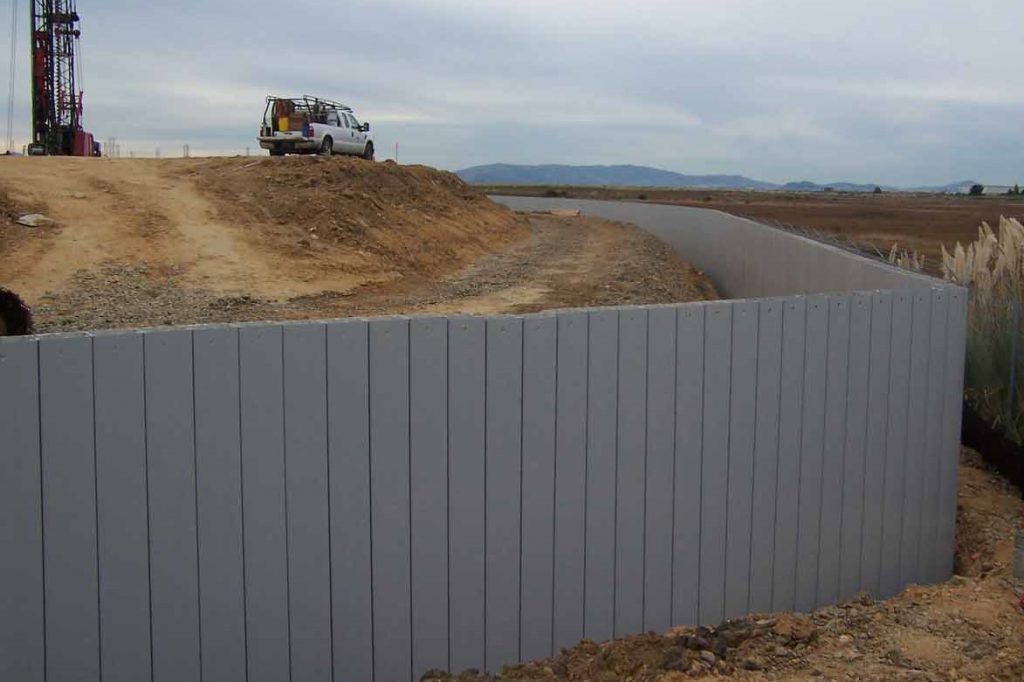 retaining wall Truline system California